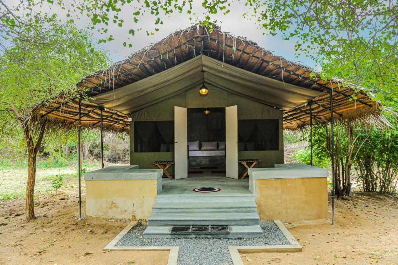Yala Wild Hut - Yala Hotell Tissamaharama Exteriör bild
